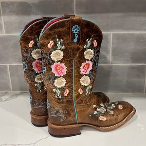 Macie Bean Kids Honey Bunch cowgirl boots